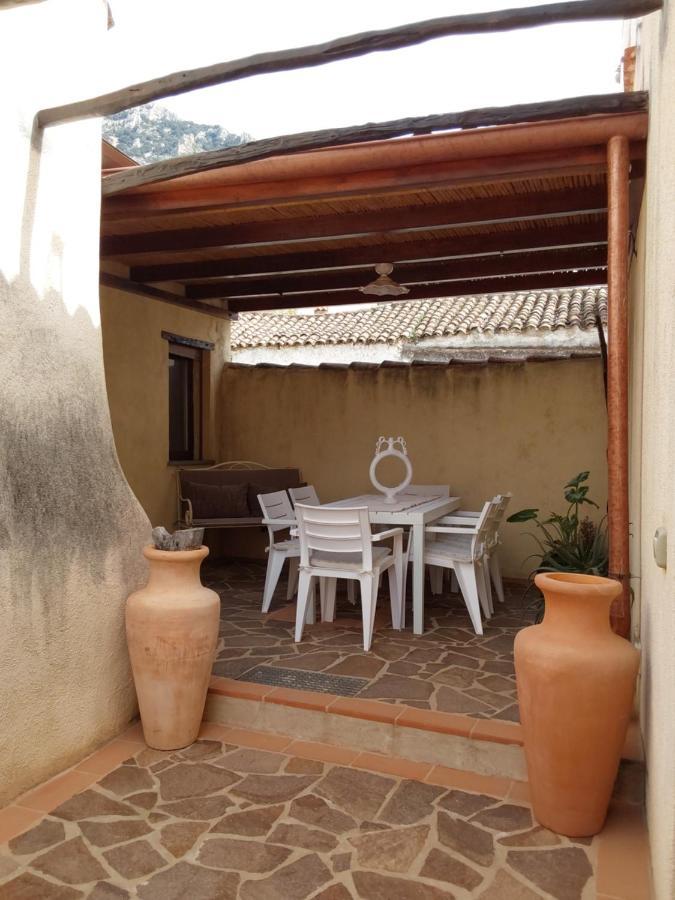 B&B Sa Prama Galtellì Extérieur photo